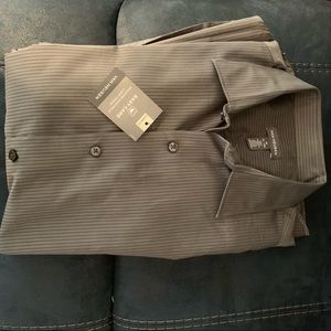 Van Heusen Men’s Dress Shirt